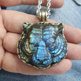 BIG MEN'S VINTAGE Natural Blue Fire Carving Labradorite Lion Face Necklace 2